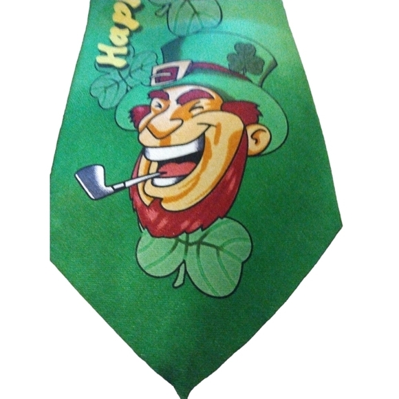 St. Patrick's Day Green Leprechaun & Shamrock Novelty Tie - Picture 3 of 4